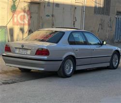 بي ام دبليو الفئة 7